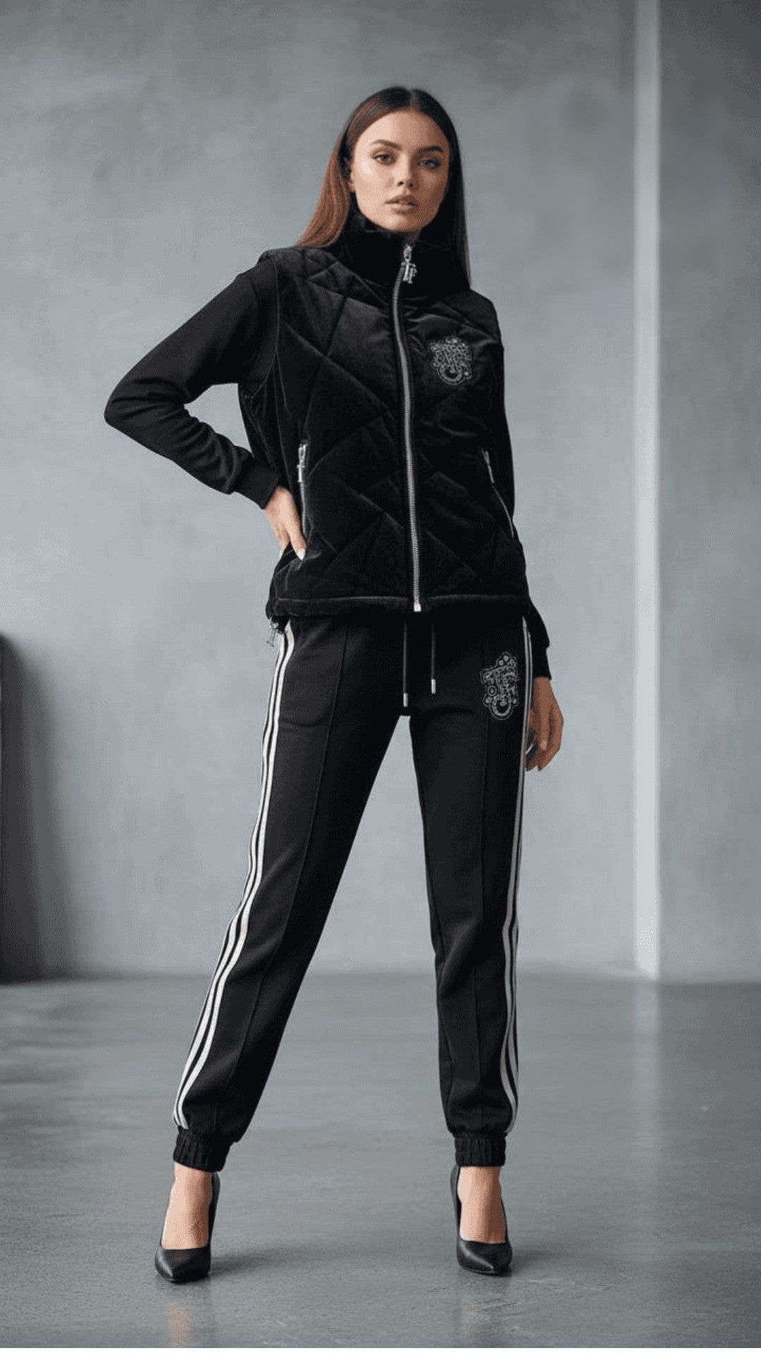 9094 Black