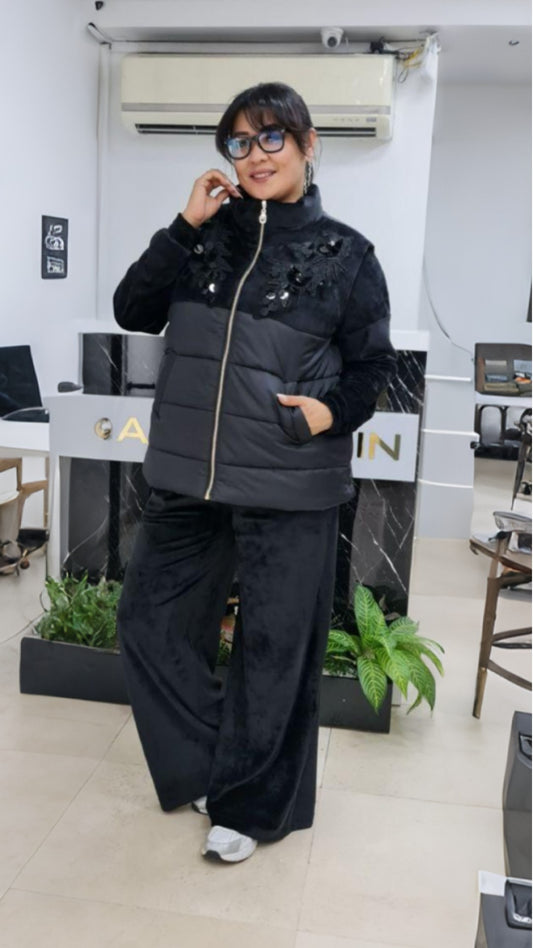 6842 Black